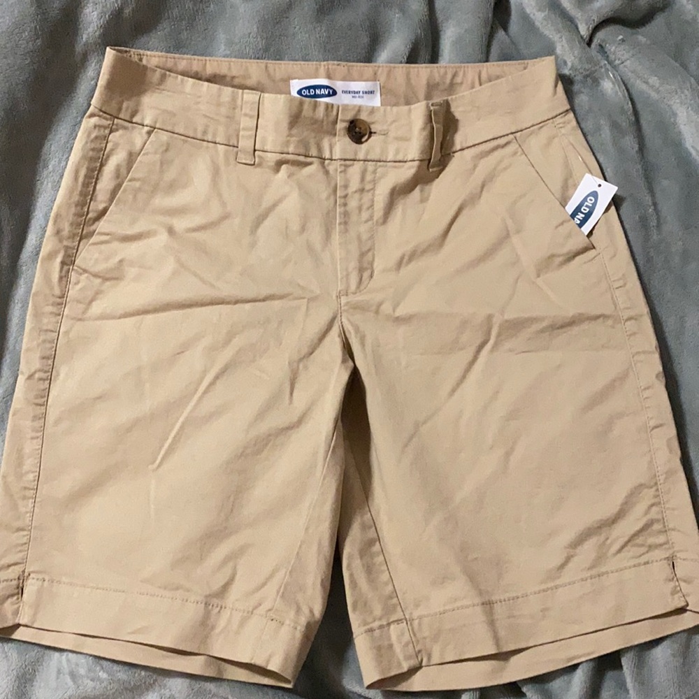 Women’s Bermuda Shorts 9 inch inseam